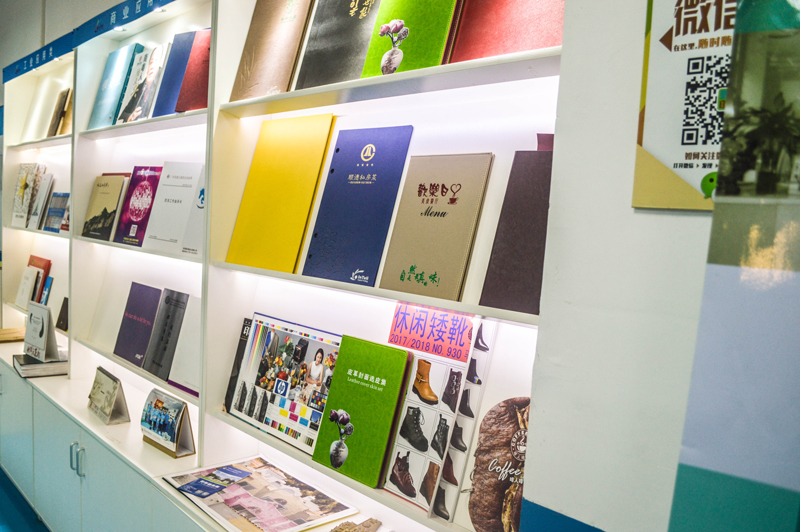 印特麗廣州數(shù)碼快印專注于為客戶提供快速便利的文件印制服務(wù)及數(shù)碼快印相關(guān)衍生服務(wù)，通過網(wǎng)絡(luò)為客戶提供7x24小時服務(wù)和快速物流配送，營業(yè)范圍覆蓋珠三角地區(qū)。